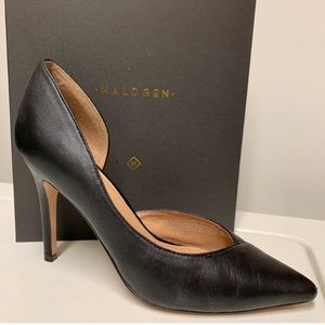 Halogen Black Stilettos!